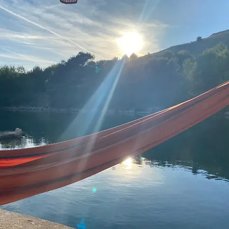 Secluded Fisherman's Cove Lupescina, Kornati - 18657 *